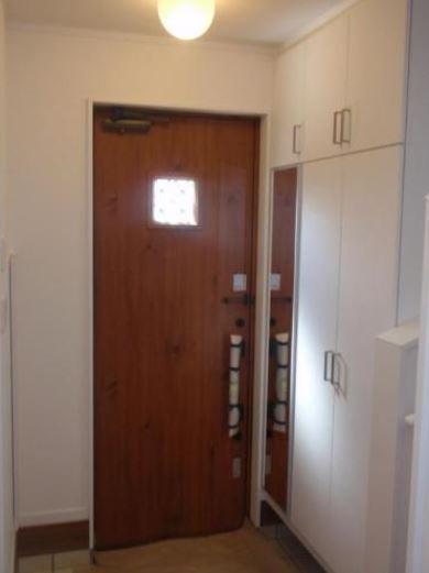 Entrance. Reference example