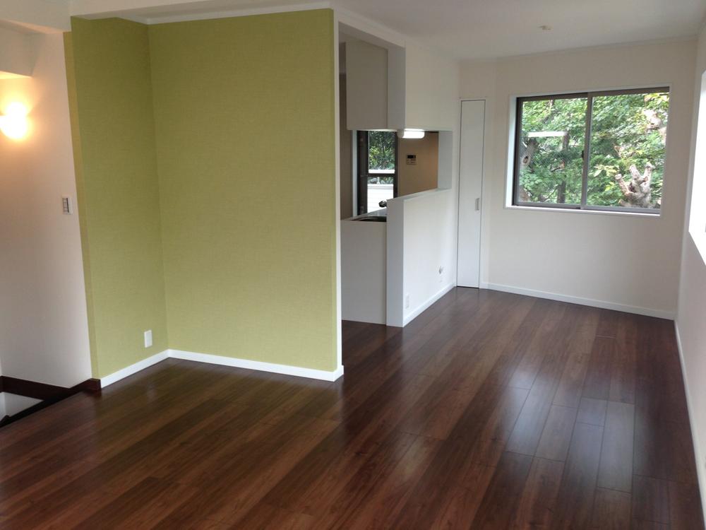 Living. Indoor (10 May 2013) Shooting