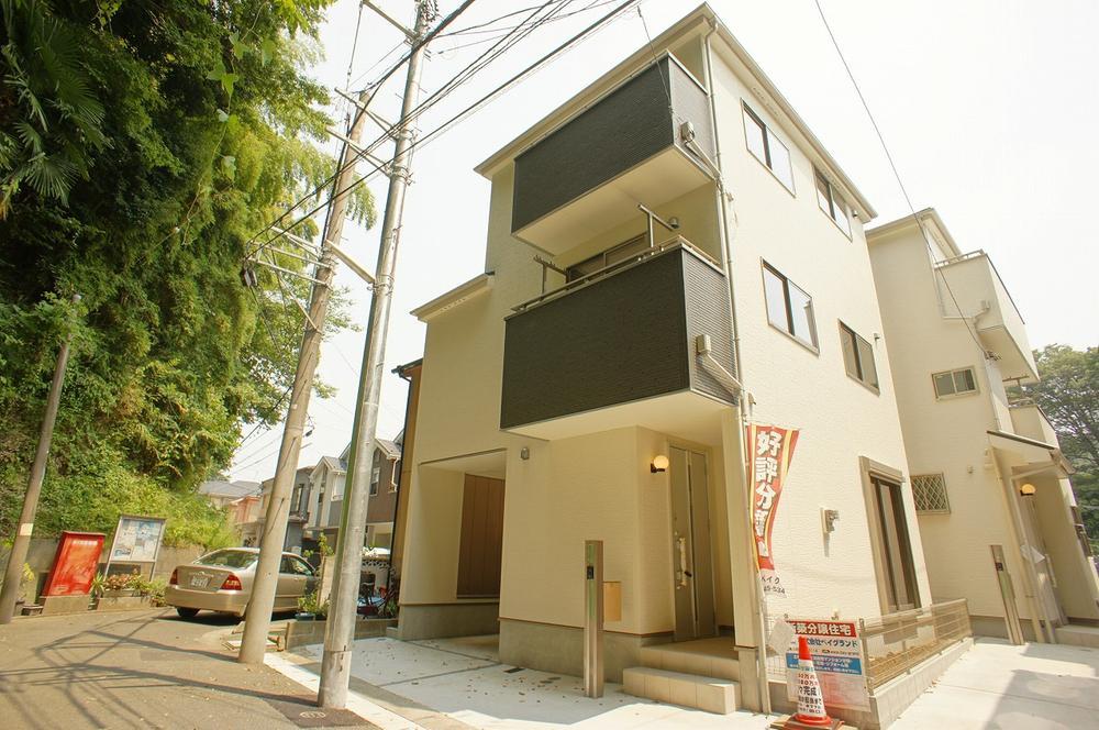 Local appearance photo. Local (August 2013) Shooting, Please Come preview per building completed already.