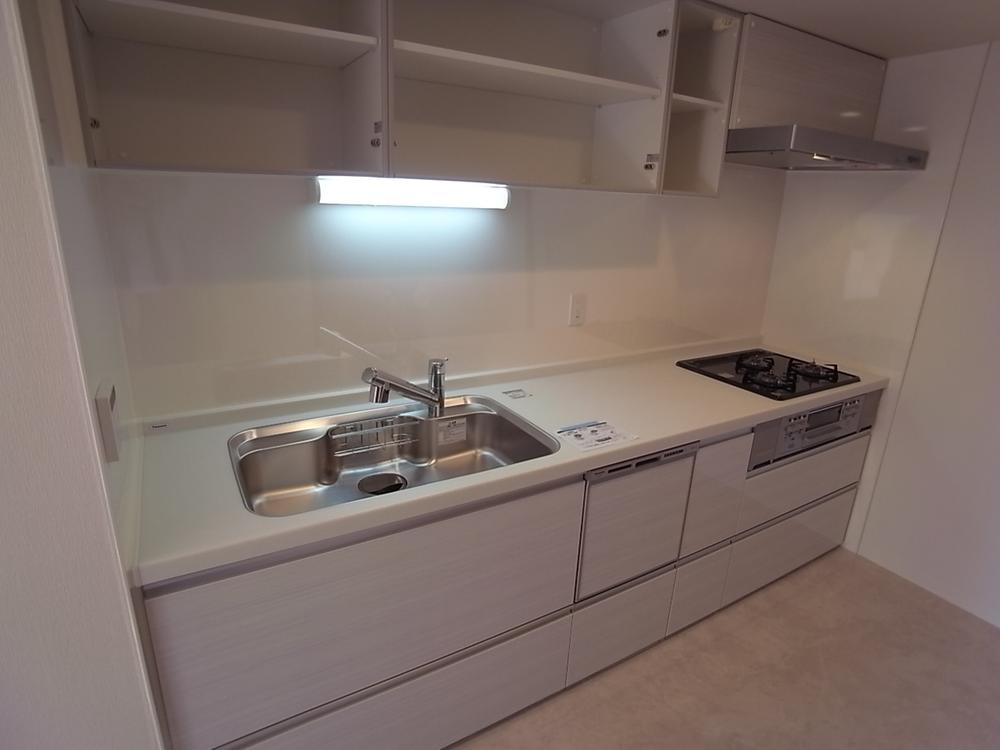 Kitchen. Kitchen is also easy to use as a spacious There quires about 4.3.