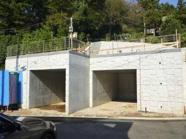 Local appearance photo. Local (11 May 2013) Shooting