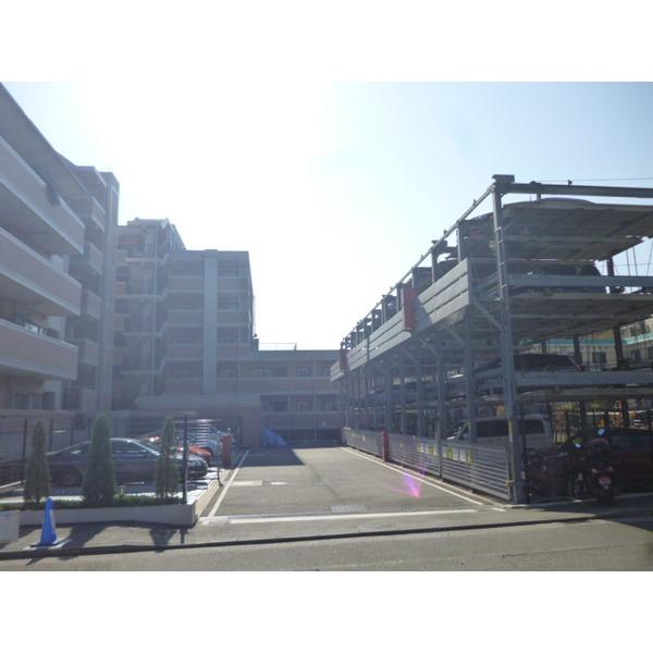 Parking lot. Day good ・ Mechanical parking