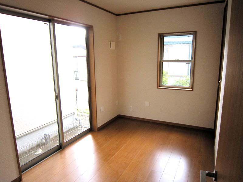 Same specifications photos (Other introspection). Example of construction