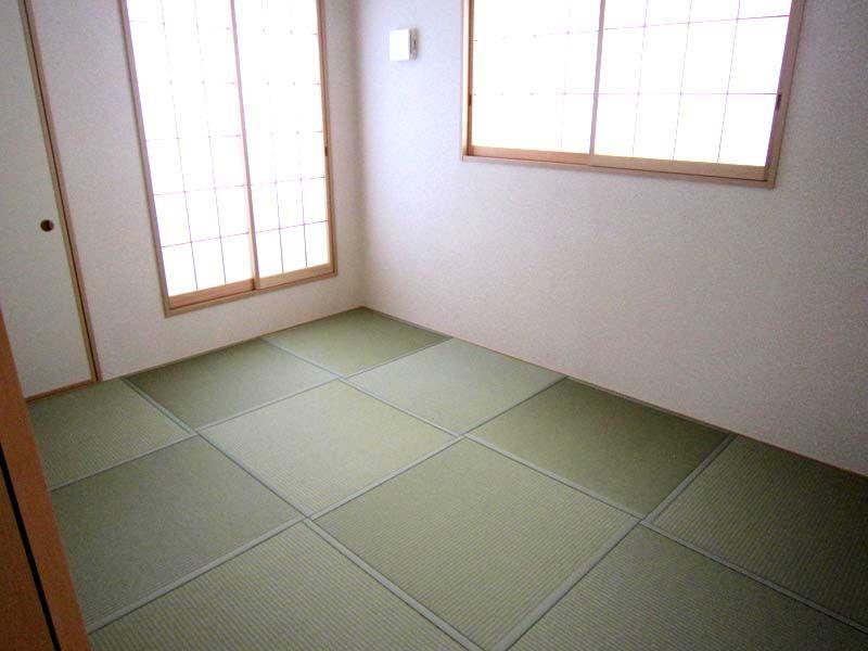 Same specifications photos (Other introspection). Example of construction