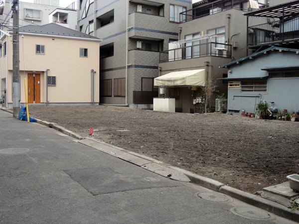 Local land photo. Local (12 May 2013) Shooting