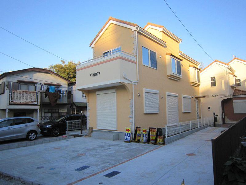 Local appearance photo