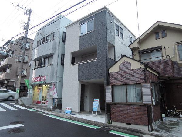 Local photos, including front road. local