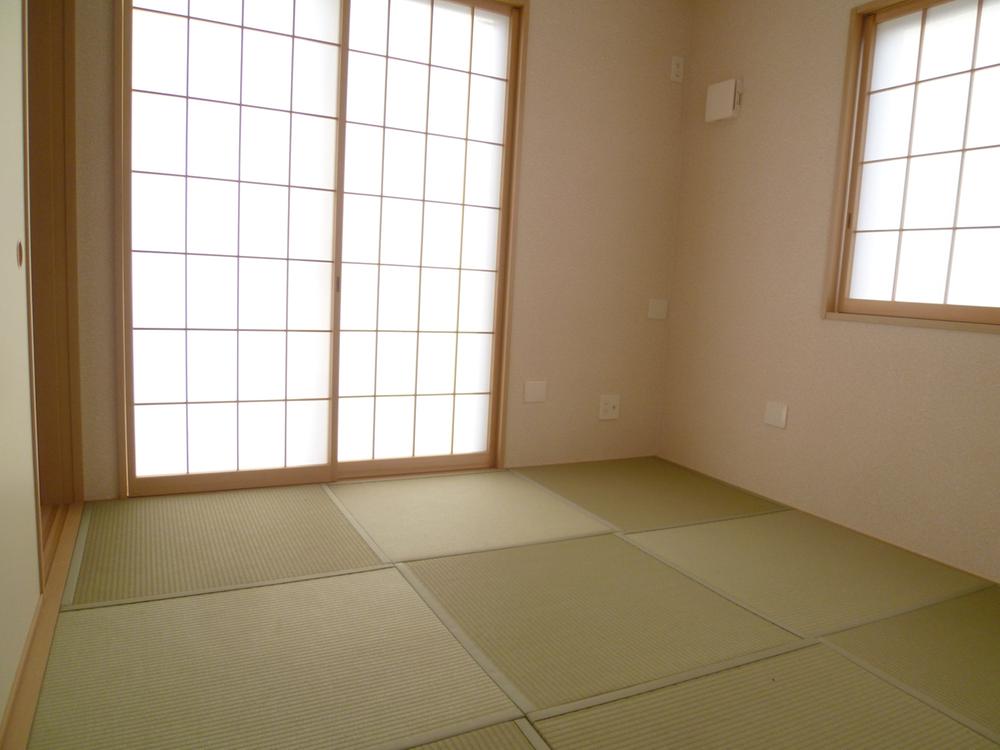 Non-living room. Indoor (October 17, 2013) Shooting 1 Building