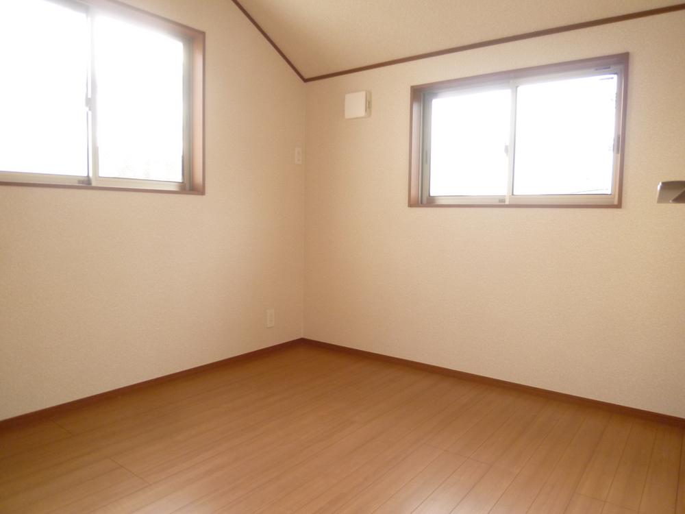 Non-living room. Indoor (October 17, 2013) Shooting 1 Building