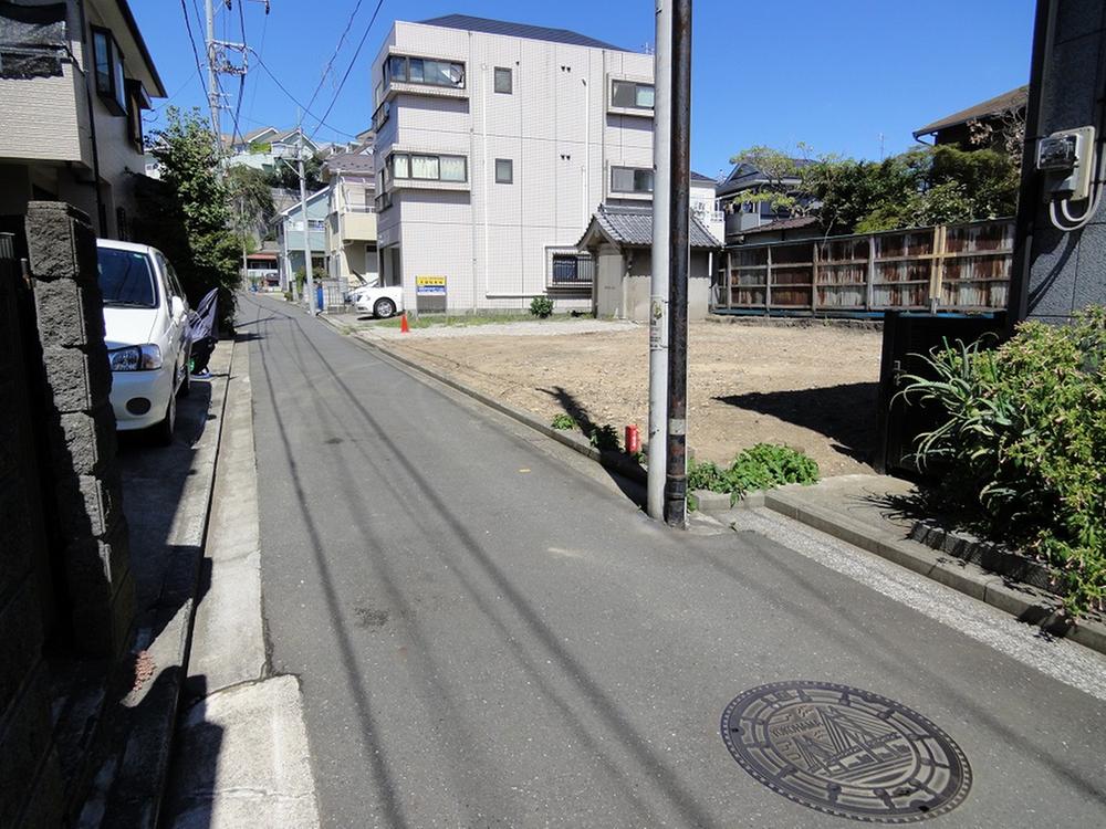 Local photos, including front road. Local (September 2013) Shooting