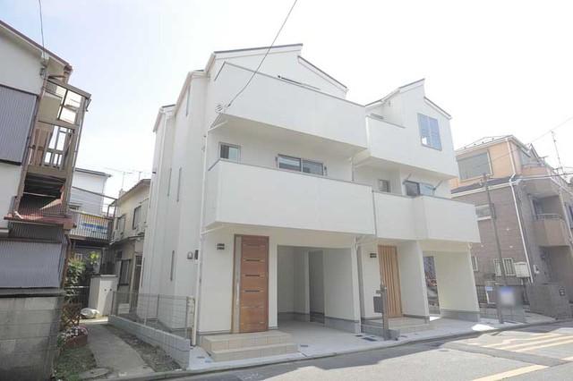 Local appearance photo