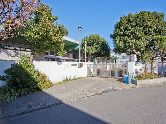 kindergarten ・ Nursery. 650m to Yokohama City, east Takigashira nursery