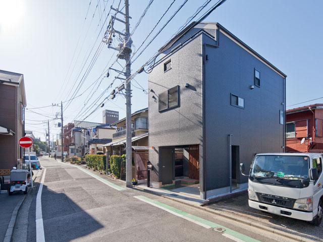 Local photos, including front road