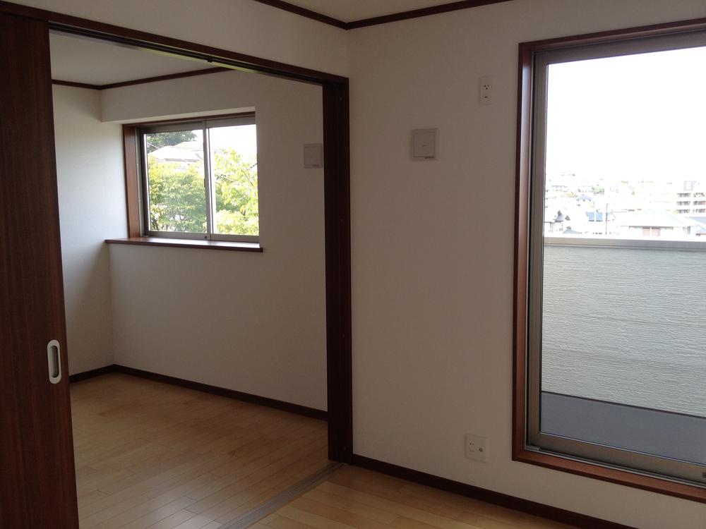 Non-living room. A Building Indoor (October 8, 2013) Shooting