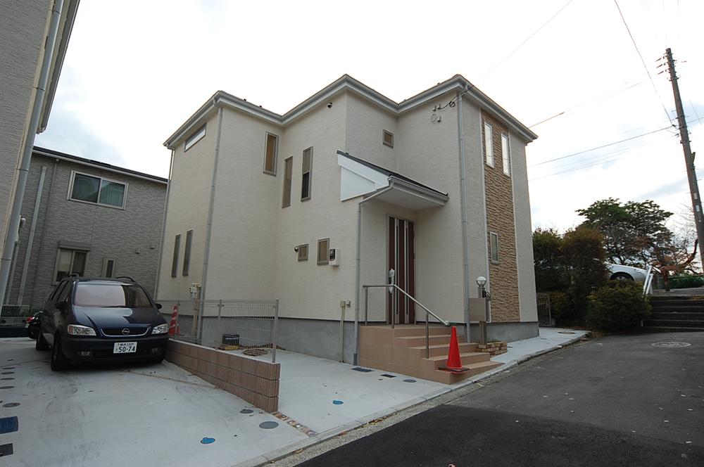 Local appearance photo