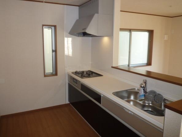 Kitchen. Face-to-face system Kitchen