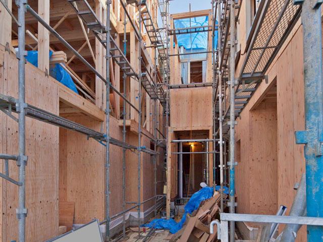 Local appearance photo. 2013 November 6, shooting B Building