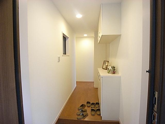 Same specifications photos (Other introspection)