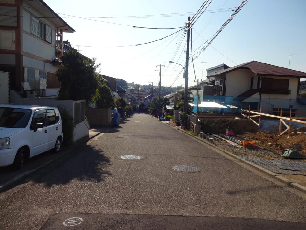 Local photos, including front road. Local (September 2013) Shooting