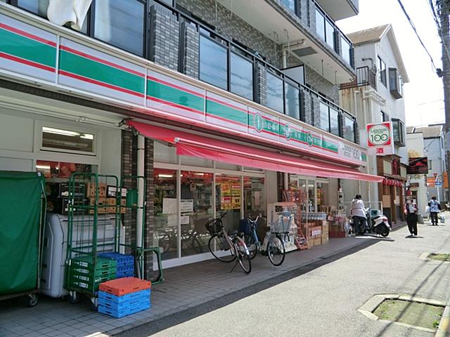 Convenience store. 450m until SHOP99 Isogo Kuriki shop