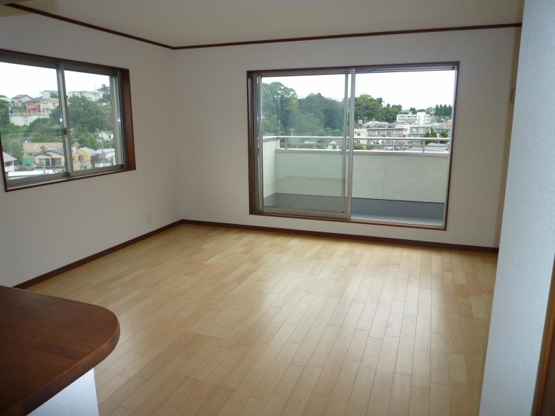 Living. Spacious 18.5 Pledge of LDK