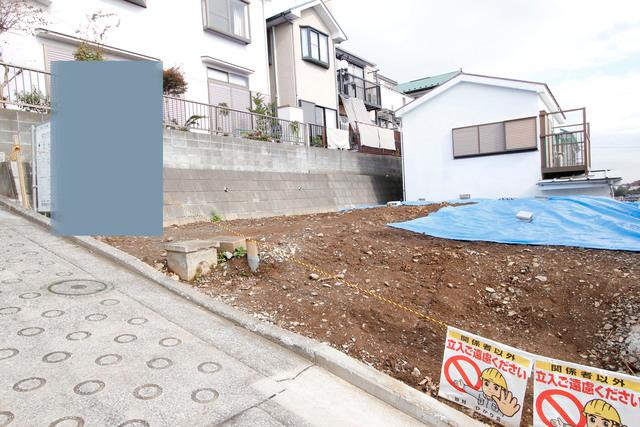 Local photos, including front road