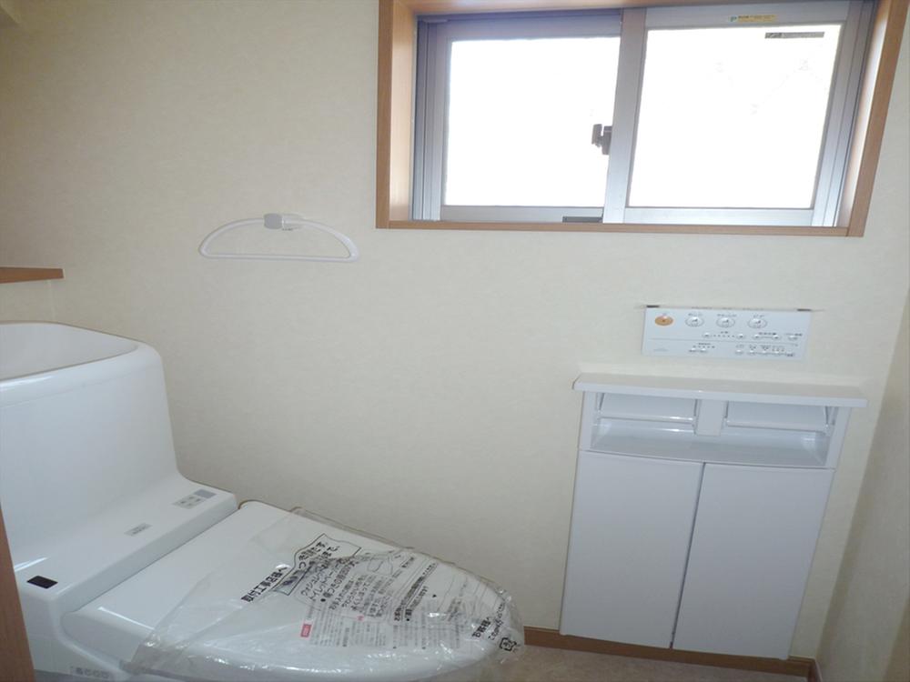 Same specifications photos (Other introspection). Same specifications