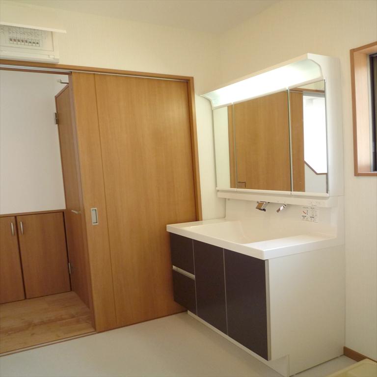 Same specifications photos (Other introspection). ( Building) same specification