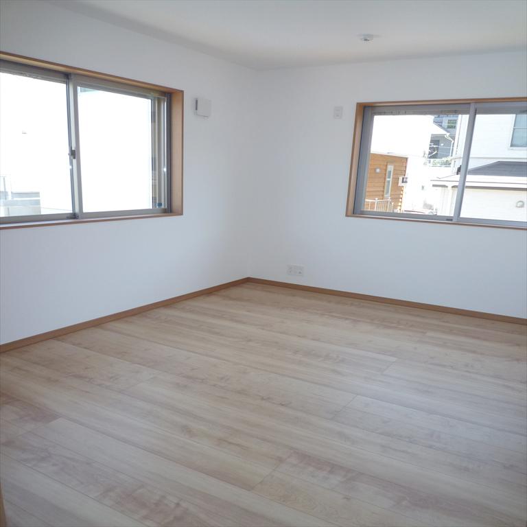 Same specifications photos (Other introspection). ( Building) same specification