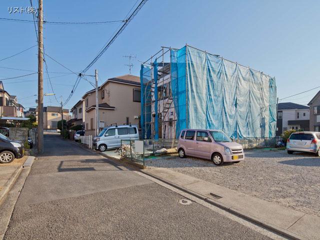 Local photos, including front road