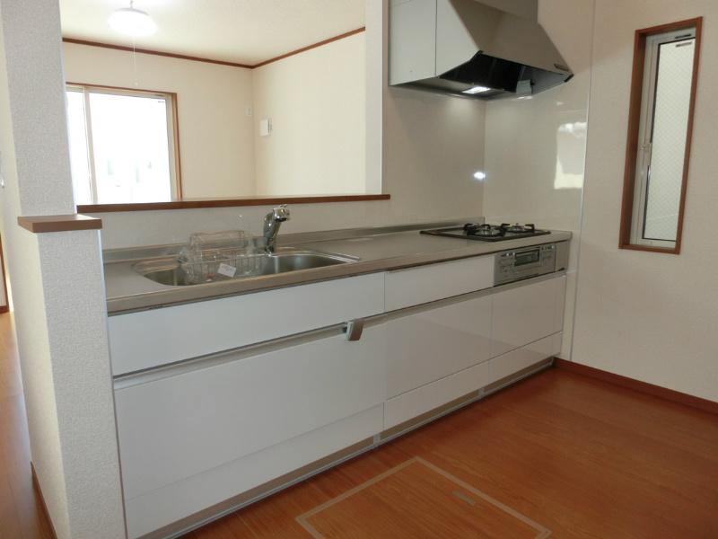 Kitchen. The company counter kitchen construction cases