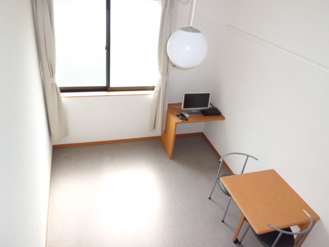 Living and room. Furnished Home Appliances