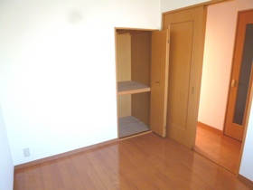 Living and room. North Western-style