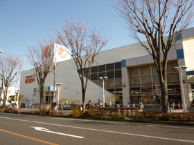Supermarket. Sotetsu Rosen Co., Ltd. until the (super) 1200m