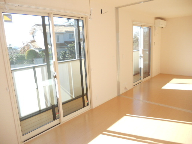 Other room space. New construction ・ Reheating ・ A convenience store nearby