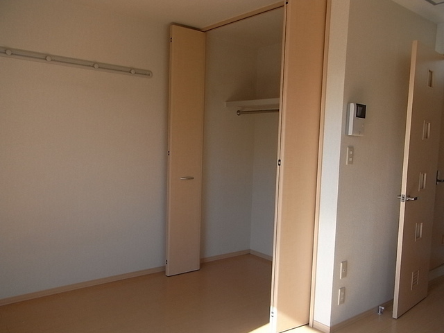 Other room space. Western style room