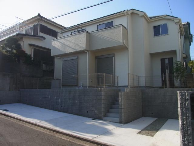 Local appearance photo. Building the completed, You can preview!