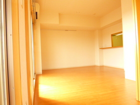 Living and room. From Western-style 6.3 Pledge to LDK