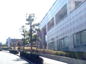 Hospital. 800m to Ambassadorial General Hospital (Hospital)