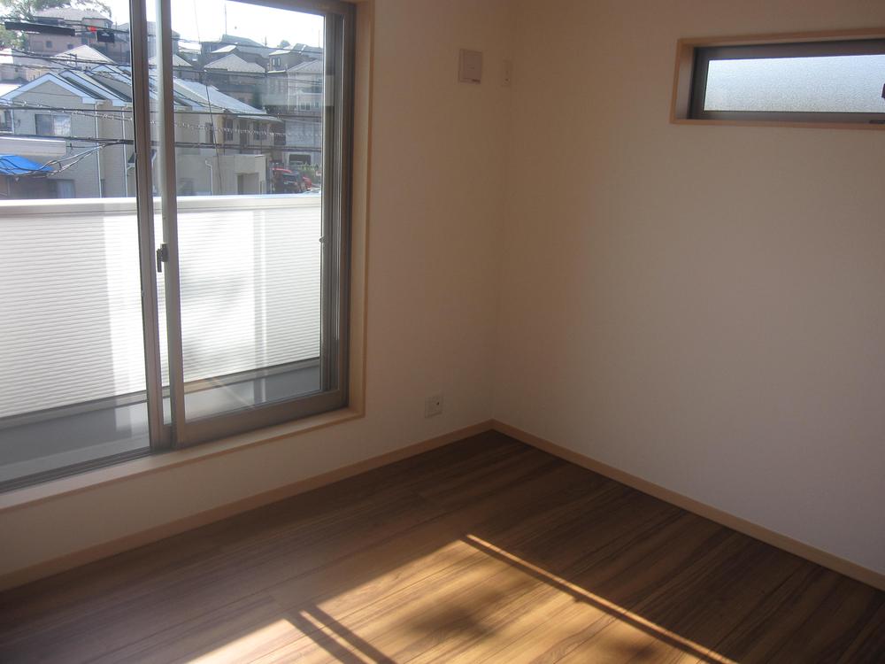 Non-living room. The second floor of Building 2 (November 2013) Shooting