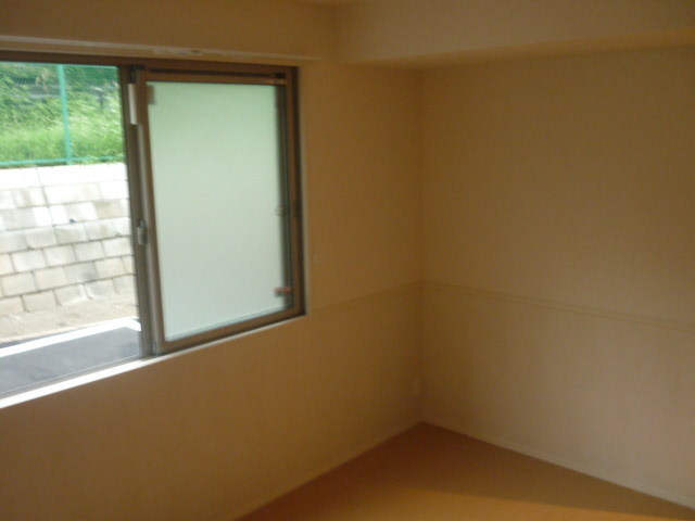 Other room space. Soft color of the flooring