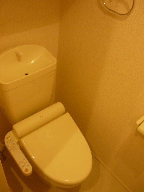 Toilet. Of course also be implemented Washlet