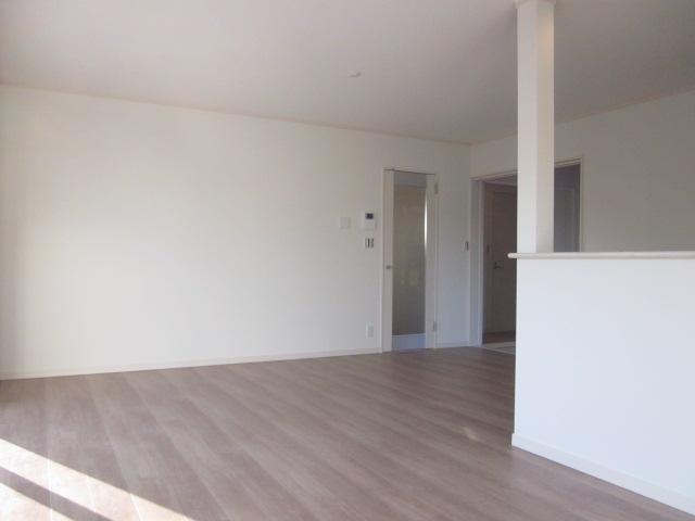 Living. Indoor (10 May 2013) Shooting