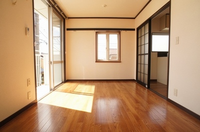 Living and room. We have air conditioning on the balcony side Western-style