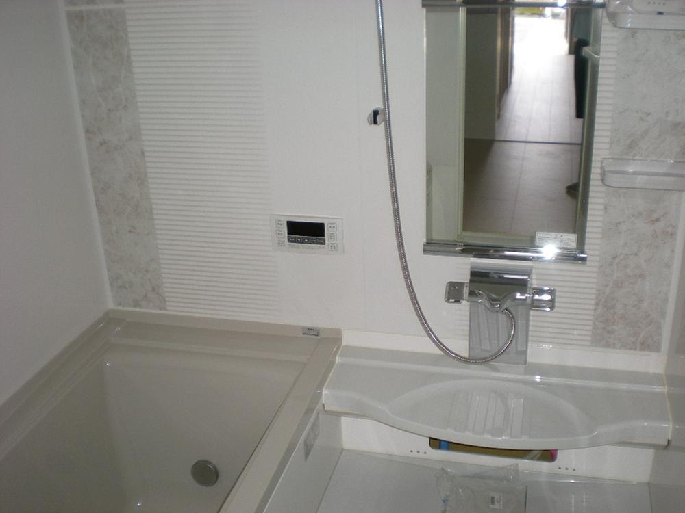 Bathroom. Indoor (September 2013) Shooting