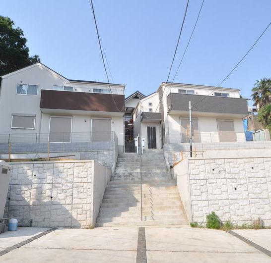 Local appearance photo. local