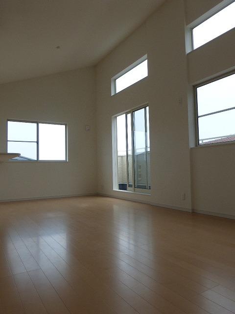 Living. Indoor (August 13, 2013) Shooting