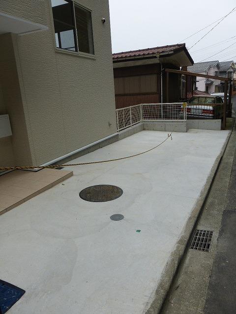 Parking lot. Local (August 13, 2013) Shooting