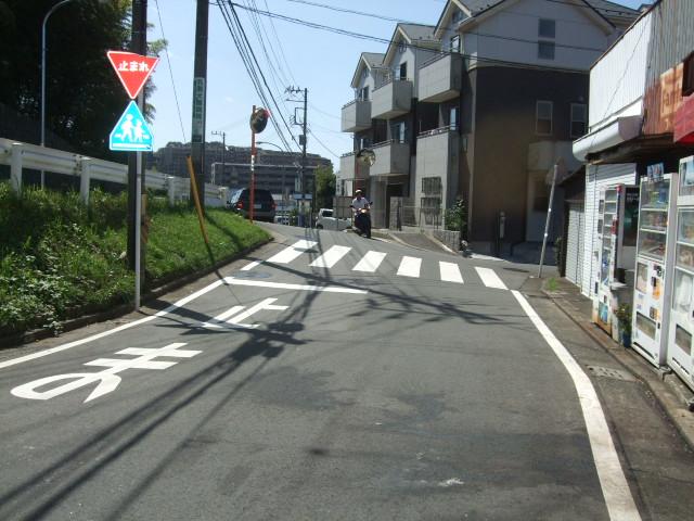 Local photos, including front road. Local (September 2013) Shooting