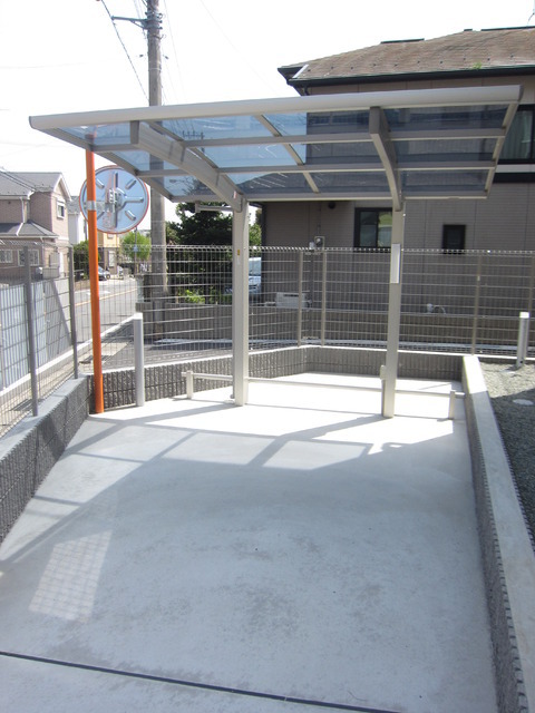 Other common areas. Bicycle Covered